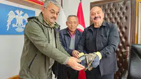 Yaralı Atmaca’ya Yardım Eli