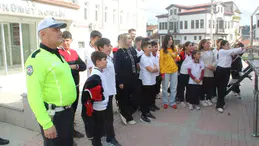 Emniyet Kemeri Simülasyon Aracıyla Eğitim