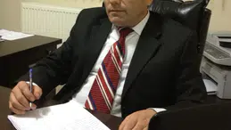 ‘Belediyecilik Vatandaşını Azarlamak Değildir’