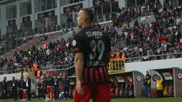 Erkan da Sınıra Geldi