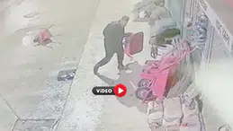 Sinirlenip Eline Ne Geçtiyse Fırlattı, İşte O Anlar!