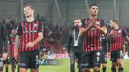 Oğulcan ve Aleksic İlk Kez Sahada