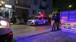 Pompalı Tüfekle Apartmana Ateş Açtılar