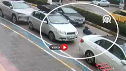 Otomobil Yayaya Böyle Çarptı