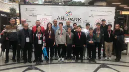 Minikler Aileleriyle Yarıştı