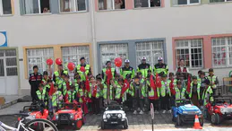 Öğrencilere Uygulamalı Trafik Eğitimi Verildi