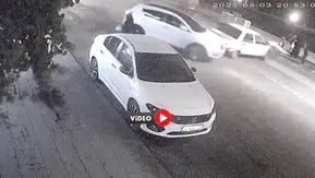 Otomobil, Yaya Geçidinde Duran Araca Böyle Çarptı
