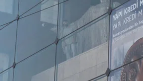 İstiklal Caddesi’nde İranlı şahıs intihar girişiminde bulundu