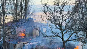 Köydeki Yangında Her Şey Kül Oldu