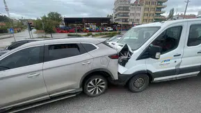Hastane Kavşağında Yürekleri Ağza Getiren Anlar
