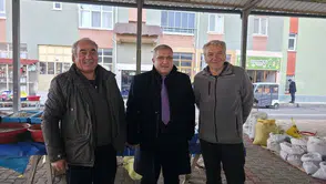 Başkan Ünlü’den Pazar Mesaisi