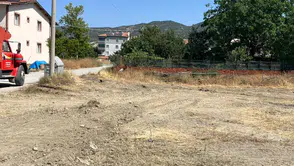 Yangın Riskine Karşı Boş Arsalar Temizleniyor