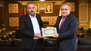 Ünlü, Pursaklar Belediye Başkanını Ziyaret Etti