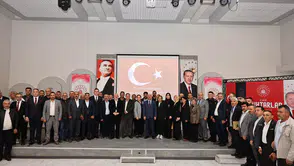 Muhtarlar ve Protokol Yemekte Bir Araya Geldi