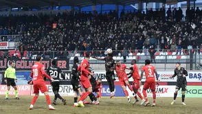 Kötü Zemin, Kötü Futbol, Kötü Sonuç: 3-1