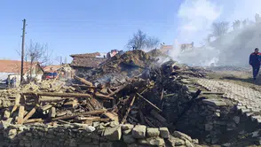 Yangının Ardından Yaralar Sarılıyor