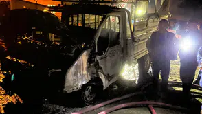 Bir Anda Alev Topu Yükseldi, Küle Döndü