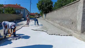 Sungurlu’da Asfalt ve Parke Taşı Onarım Çalışması