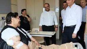 Hastaları Yalnız Bırakmadı