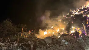 Samanlık Alevlere Teslim Oldu