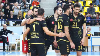 Dere: Hedefimiz Efeler Ligi