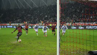 Eski Dostun Asisti Üç Puan Getirdi