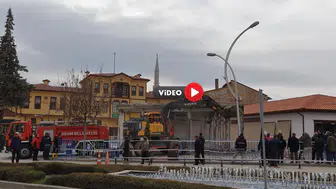 Tarihi Kent Meydanı'nda Son Engel De Kalkıyor