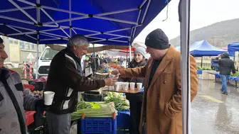 Pazar Alışverişine Sıcak Mola