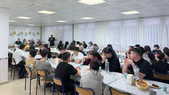 Kaymakamlar Öğrencilerle İftarda Buluştu