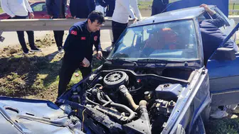 Bariyerlere Çarptı