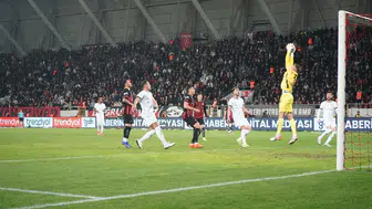 Aynı Hikaye, Aynı Son