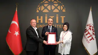 Türk Kızılaydan Hitit Üniversitesine Gümüş Madalya