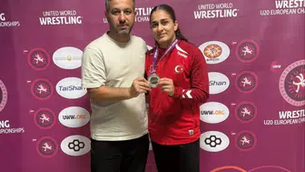 Özdenur Özmez’den Büyük Başarı