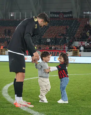 Futbolcuların Çocukları da Kaynaşıyor