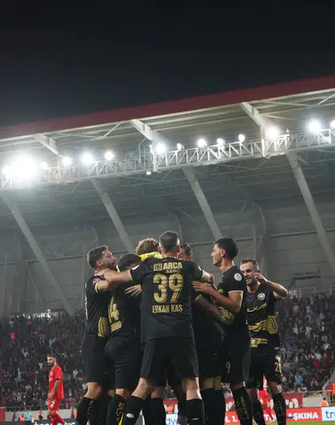 Oğuz ve Samudio Haftanın 11’inde