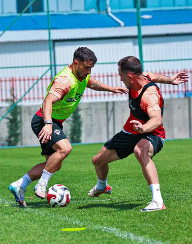 Lider, Vanspor Maçı Hazırlıklarını Tamamladı