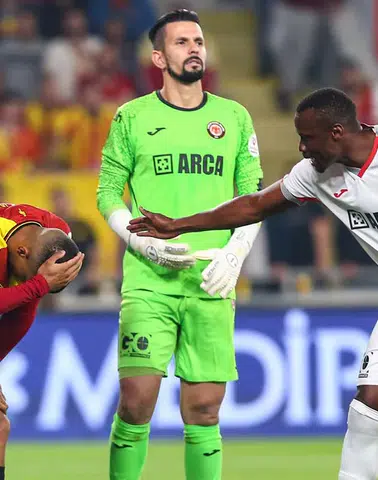 55 Gün Sonra Süre Alan Thiam’ın Göztepe Maçı Performansı