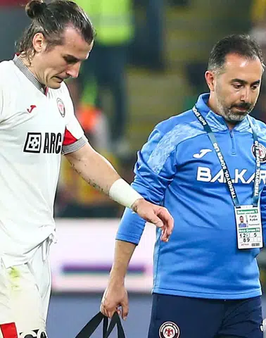 Çağlar’dan Özeleştiri