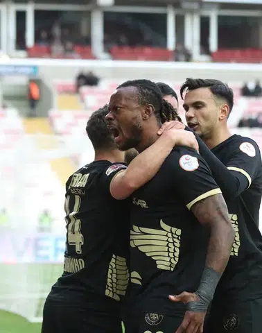 18 Hafta Sonra Formasına Kavuştu