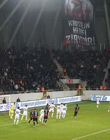 Bodrum FK Maçının Cezası Kesildi.Hangi Bloklar Cezalı ?