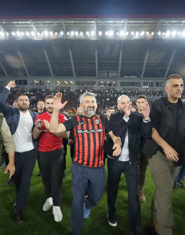 Süper Lige Çıkarsak Kasaya Ne Kadar Girecek ?