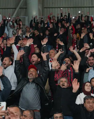 Bodrum FK Maçında Hangi Tribünler Cezalı ?