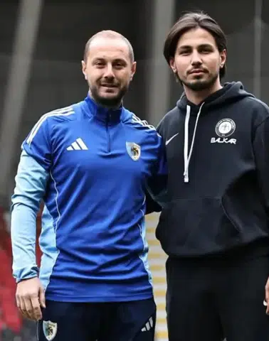 İki Kardeş, İki Şampiyonluk