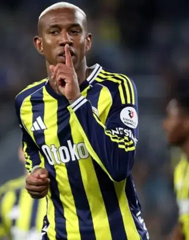 Rakiplerde Önemli Ayrılıklar, Yıldız İsimler!