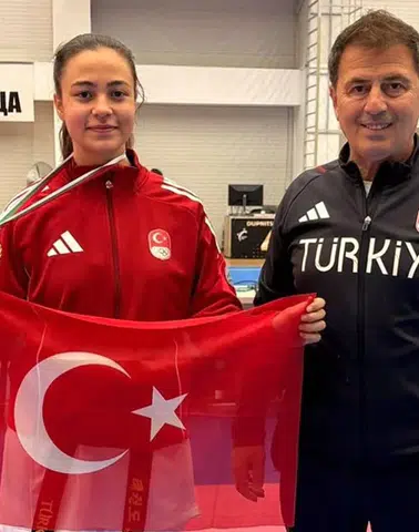 Çakan'dan Bulgaristan'da Bronz Madalya