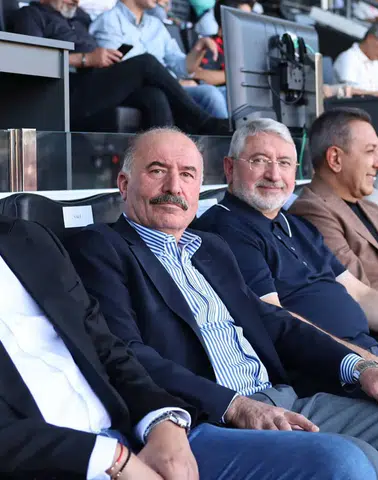 Valilik ve Belediye Galibiyeti Böyle Yorumladı