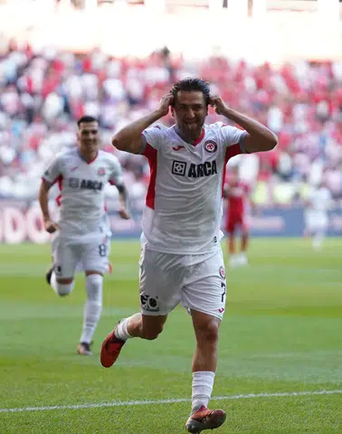 Cengiz Ünder Bu İstatistiği ile Süper Lig'in Zirvesinde