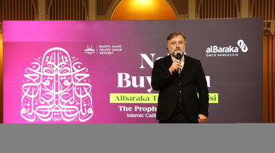 Albaraka Türk'ün "Nebi Buyruğu" hat sergisi sanatseverlerle buluştu