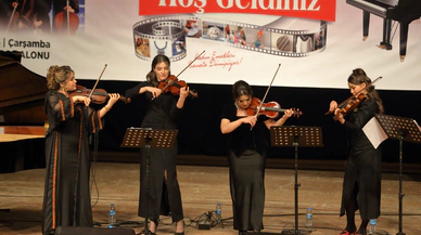 Azerbaycanlı Piyanist Çorumluları Mest Etti
