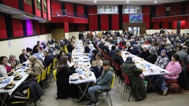 AK Parti 19 Mayıs İlçe Başkanlığı iftar programı düzenledi